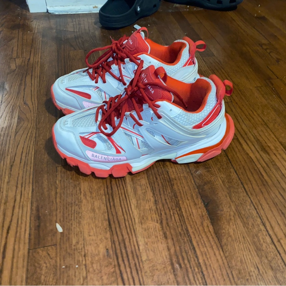 Balenciaga tracks